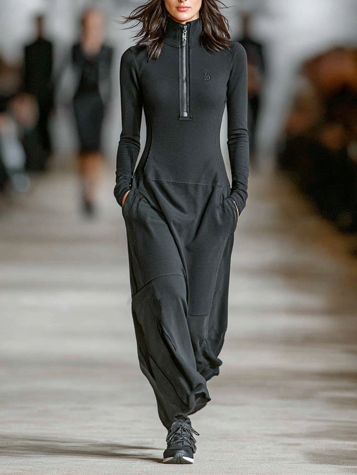 Elise™ | Maxi dress with high neck and soft finish