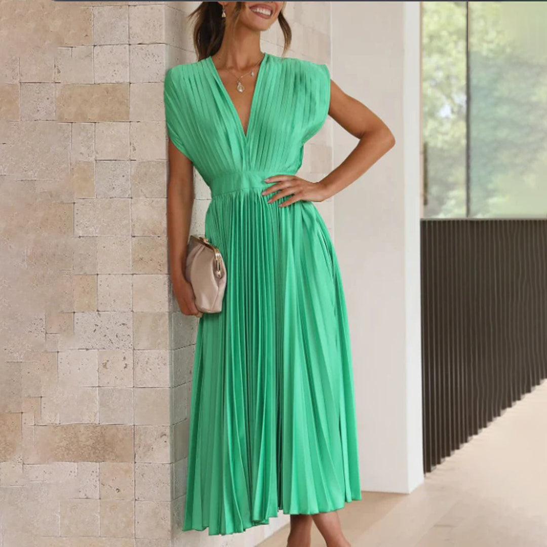 Annabelle | Timeless Pleated Midi Dress
