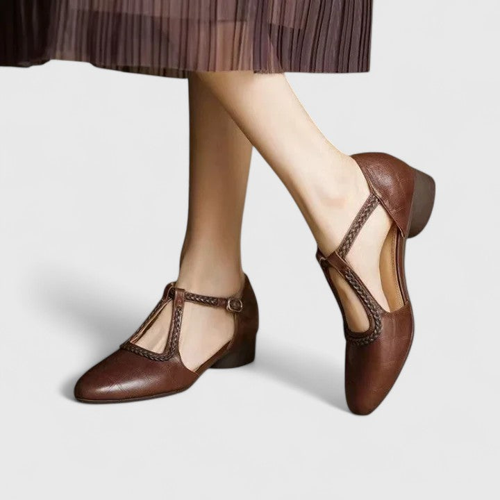 Maeve | Flat Sandals