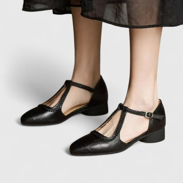 Maeve | Flat Sandals