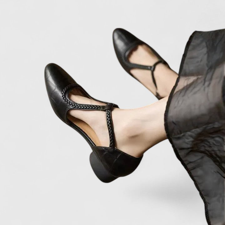 Maeve | Flat Sandals