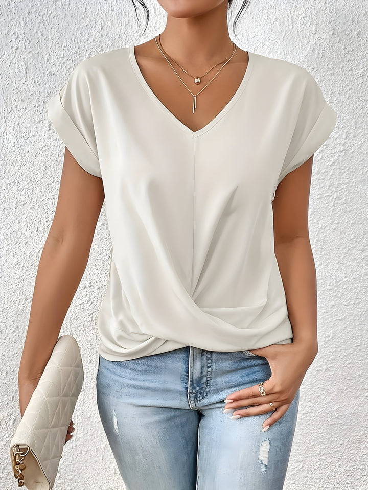 Sarah - Relaxed V-Neck Twist Top