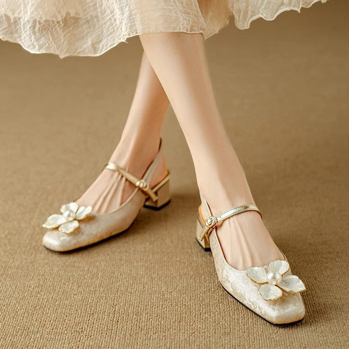 Elvana Elegant Pumps