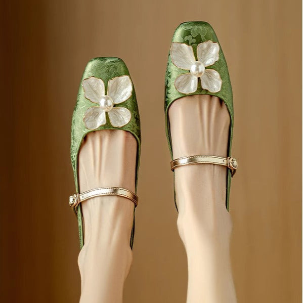 Elvana Elegant Pumps
